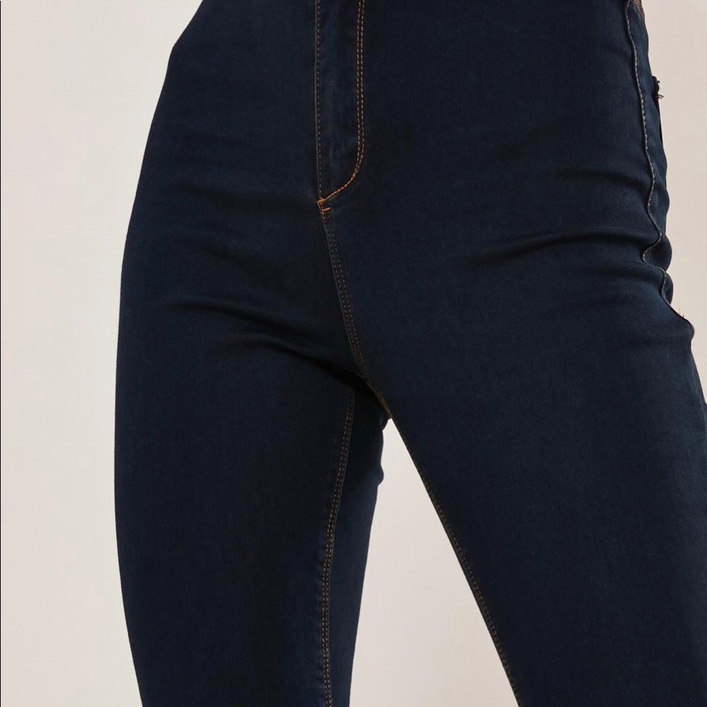 dark blue skinny jeans